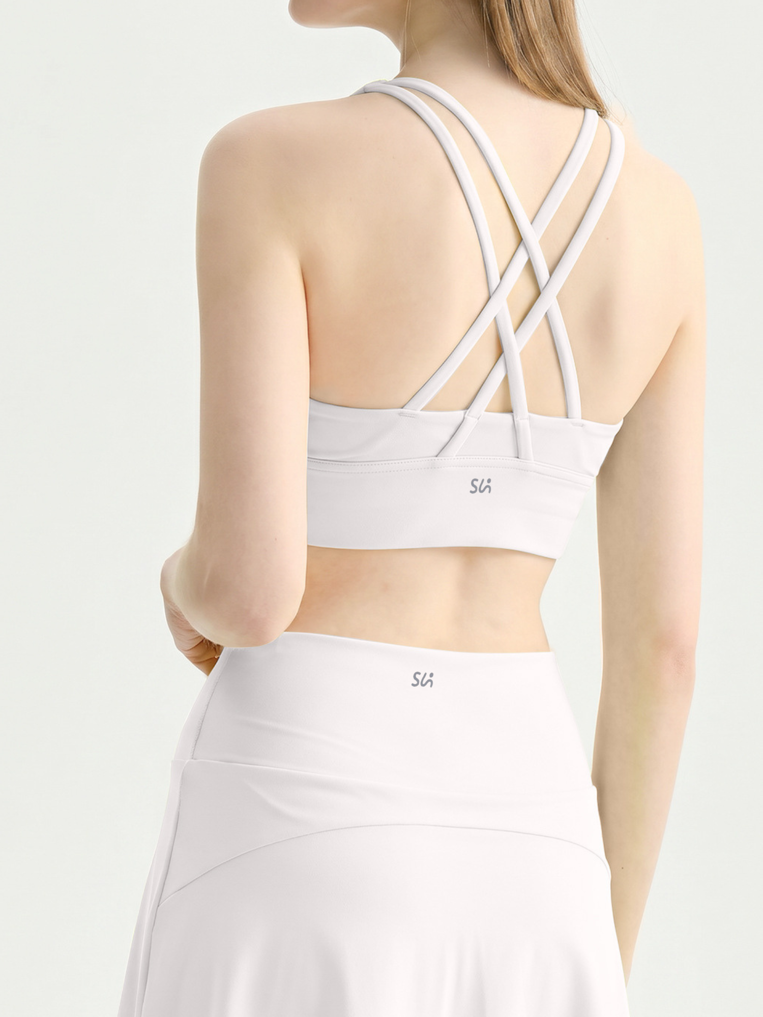Naked-Feel Cross-Back Yoga Bra